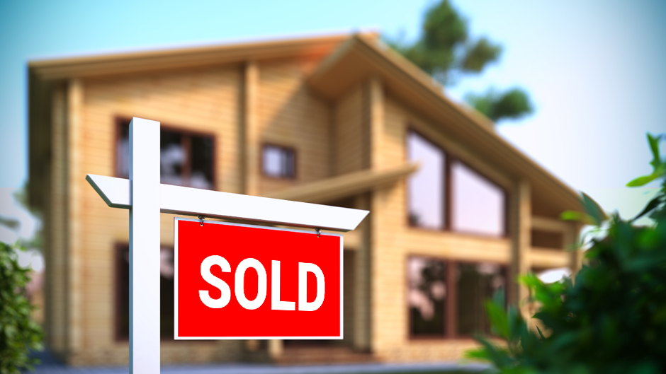 Real Estate Agents Sell Homes Faster