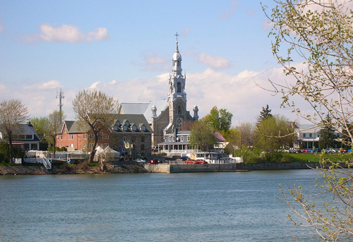 Beloeil (North Shore) Neighborhood