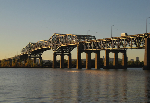 Brossard-Saint Lambert (across Champlain Bridge)