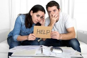 Get professional help from real estate professionals in order to sell your house as quickly as possible and for the best price